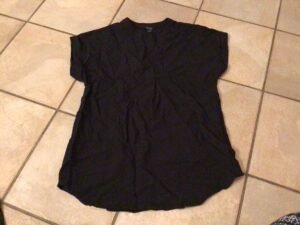 Très belle blouse médium / marque Rachel