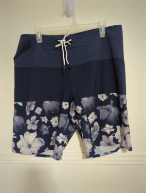 short Oakley performance fit