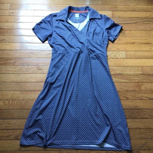 Très belle robe A-U-R large/ de qualité