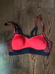Beau top sport rouge Xs