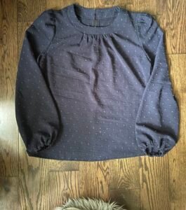 Beau chandail léger marine shein xs