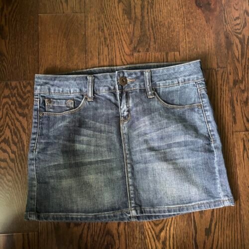 Petite jupe jeans courte taille 25