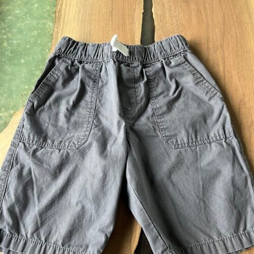 Short gris 7 ans
Carter’s