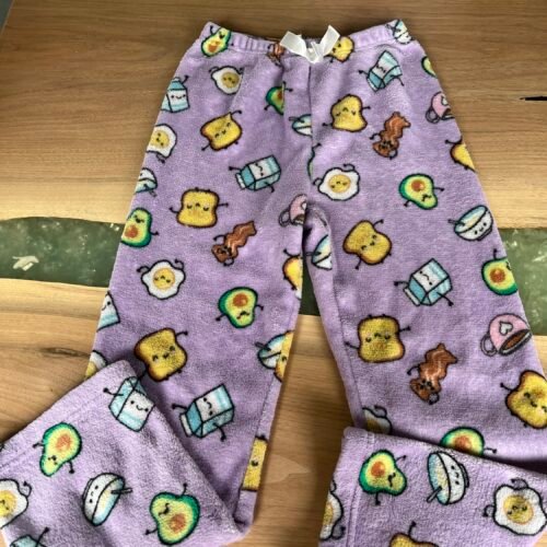Bas de pyjama mauve M ou 10-12
Under Armor