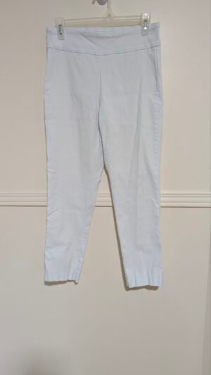 pantalon 3/4 blanc, par Simons