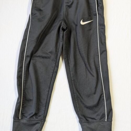 jogging gris Nike gr 3