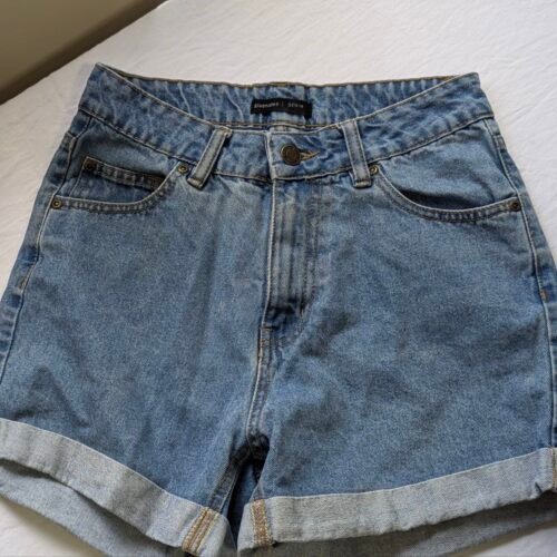 short en jean gr 26