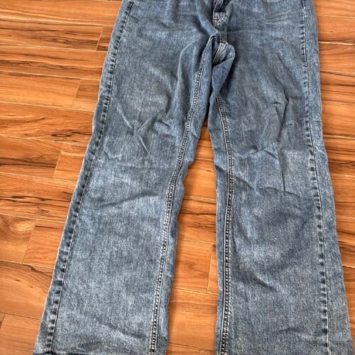 Jeans Reitmans Taille 36 (équivalent = 20 ou 2X)