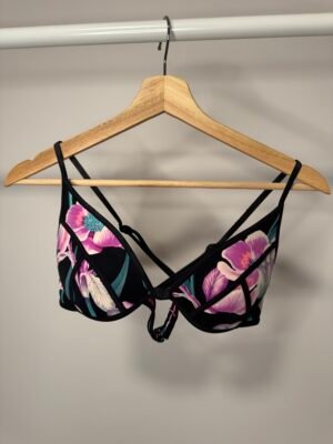 Maillot M