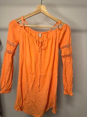 Robe/chandail Guess XS