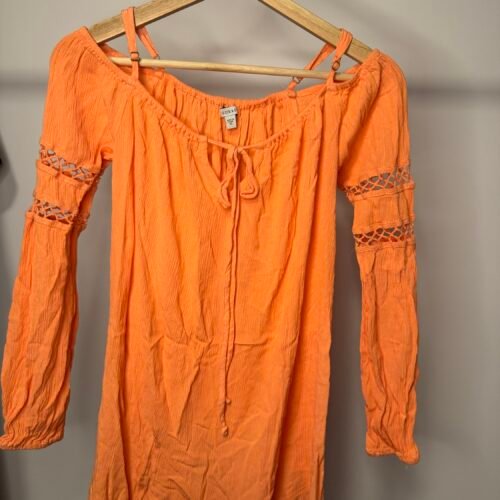 Robe/chandail Guess XS