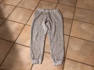 Guess pantalon hyper confo et doux! Small