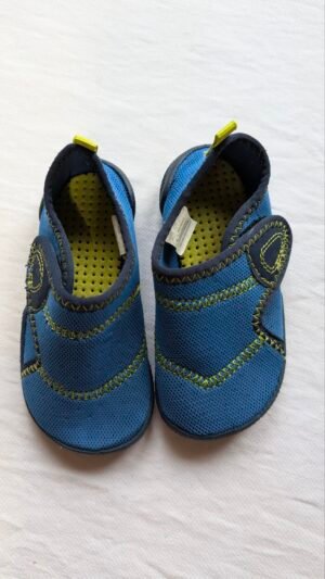 souliers d'eau bleu et jaune gr 6