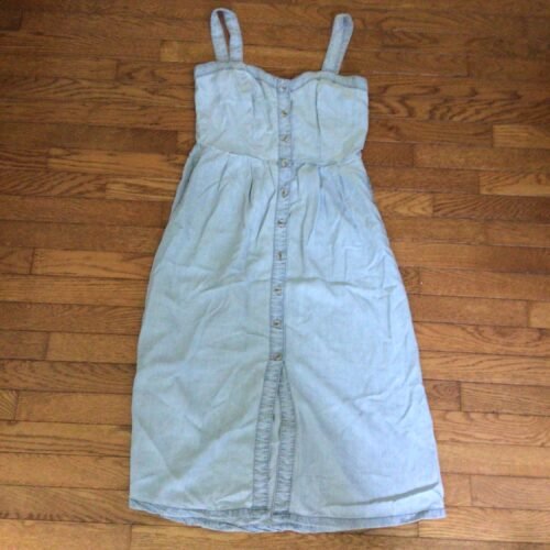 Magnifique robe style jeans small ❤️❤️❤️❤️