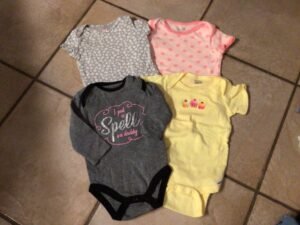 Lot pyjama 6-9 mois