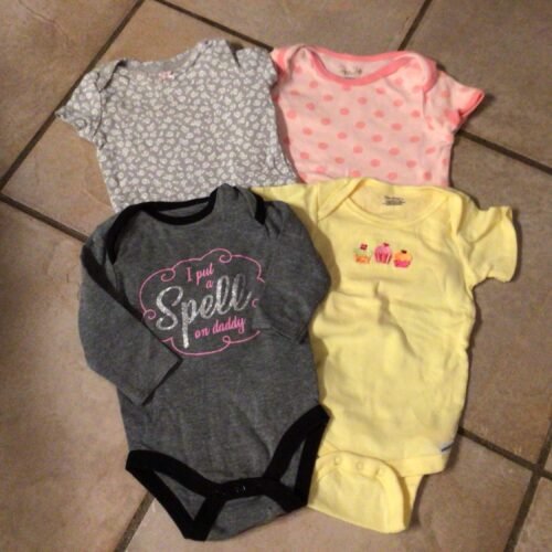 Lot pyjama 6-9 mois