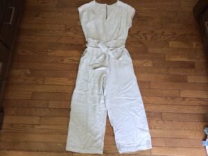 Superbe salopette semble small / style lin