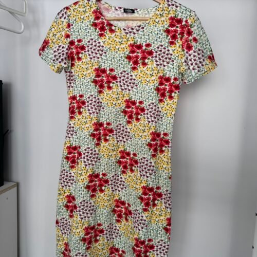 Robe M