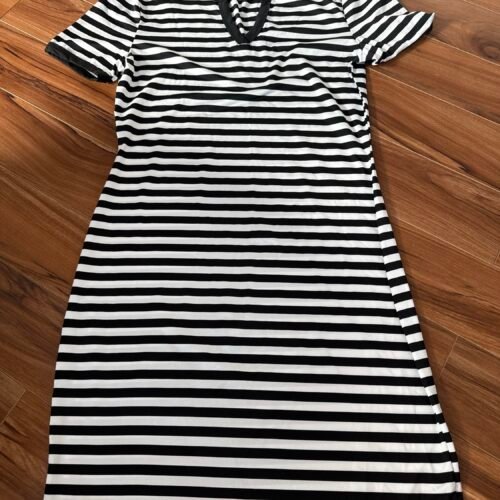Robe Shein M