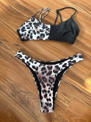 Maillot de bain 2 pièces semble S ou même XS