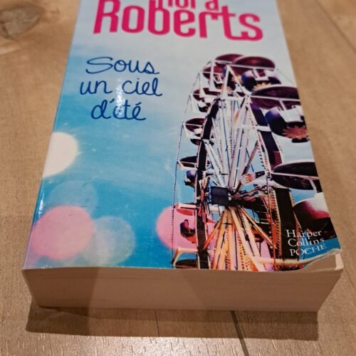 Sous un ciel d'été - Nora Roberts - livre de poche