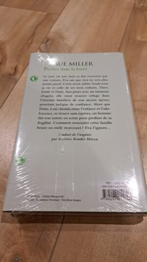 Perdue dans la forêt - Sue Miller - couverture rigide, encore emballé