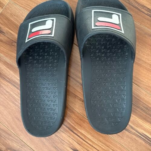 Souliers Fila taille 5
