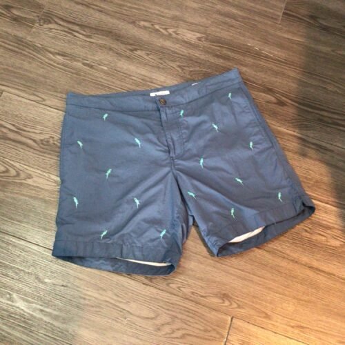 Très beau short maillot gr 32/ perroquets