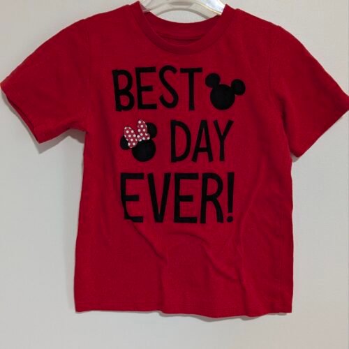 2025/09/1000007577-scaled.jpg chandail rouge Mickey