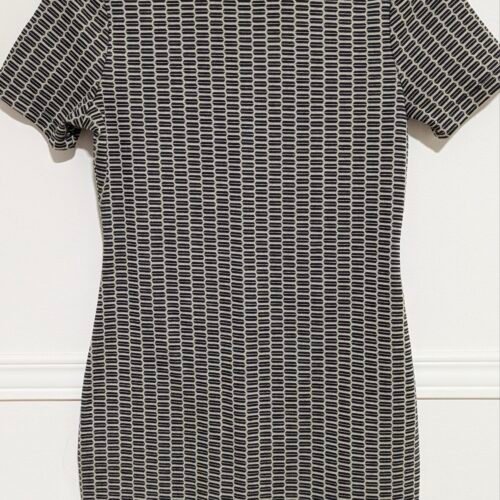 robe Ardene beige et noire