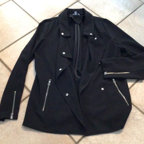 Blouson Reitmans small mais peut faire médium! Super qualité / très confo