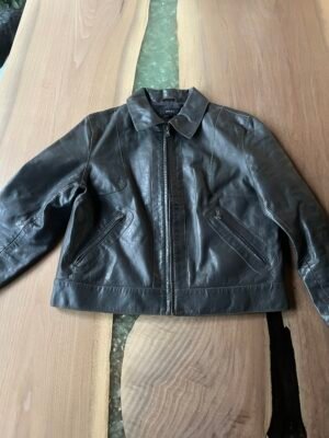 Manteau en cuir gris Mexx
Taille 38 / M
