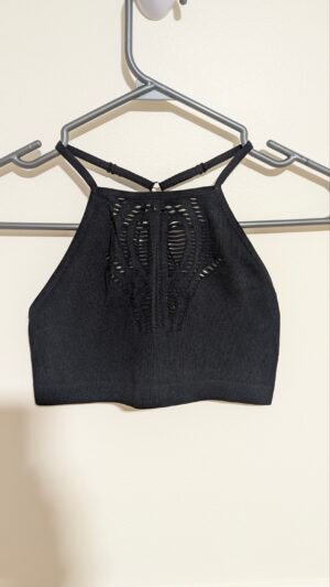 top/brassière, écrit large mais semble plus petit