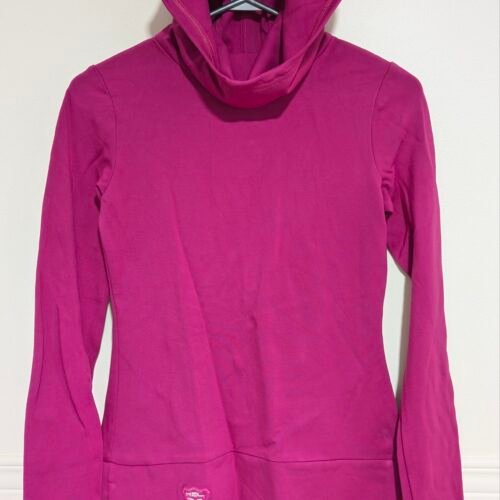 2025/10/1000007852-scaled.jpg chandail KSL sport, rose, semble neuf!