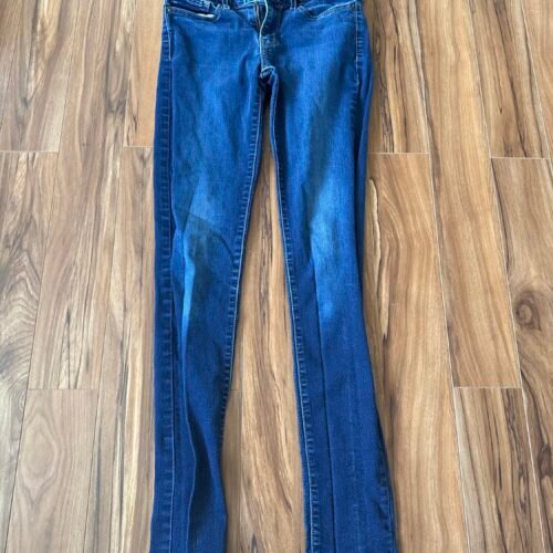 Jeans Lévis modèle 711 taille 27