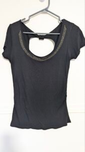 T-shirt noir avec pines dorés San Francisco