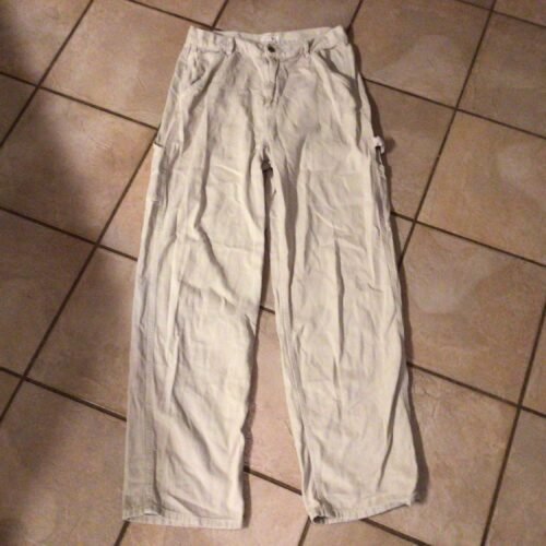 5775117f-1abd-479a-843f-77d01268a272-7228-0000024e2bf89c48_file GARAGE gr 09 / beige