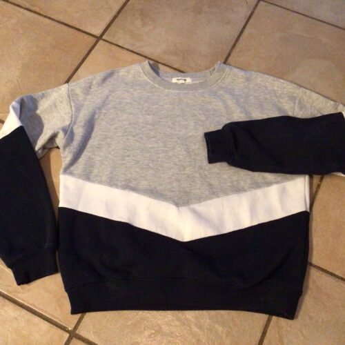 766fe3bc-026d-480a-ae71-ccef9612122e-6717-000002040bcb15af_file 24 heures/ GARAGE Small wow!