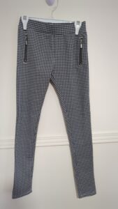 pantalon pieds-de-poules George neuf! (vaut 12$), gr 10-12