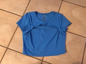 GARAGE médium / avec ouverture au dessus des seins