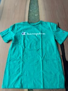 Chandail Champion TG ou 14 +
