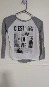 chandail "C'est la vie" gr 8 -9