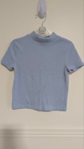 chandail bleu pâle Urban Kids gr 10/12