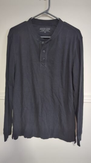 chandail noir Denver Hayes Détente