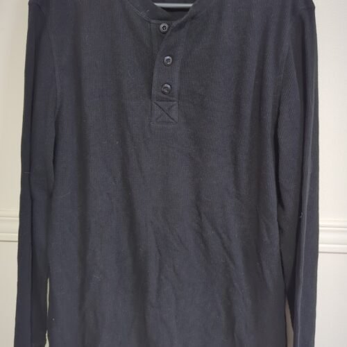 chandail noir Denver Hayes Détente