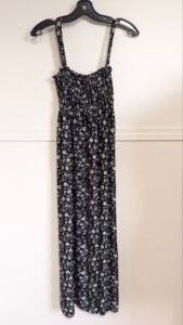 robe avec bustier élastique noire fleurie