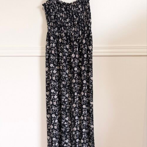 robe avec bustier élastique noire fleurie