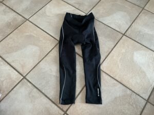 Pantalon ajusté avec chamois intégré / semble 8 ans