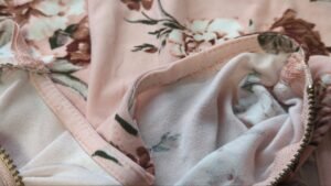 Ensemble short rose fleurie , Ardene