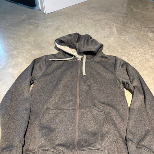 Hood Raphaelu  M/L